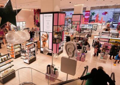 US economic growth accelerates in third quarter