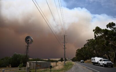 ‘Catastrophic’ bushfire crisis escalates in Victoria