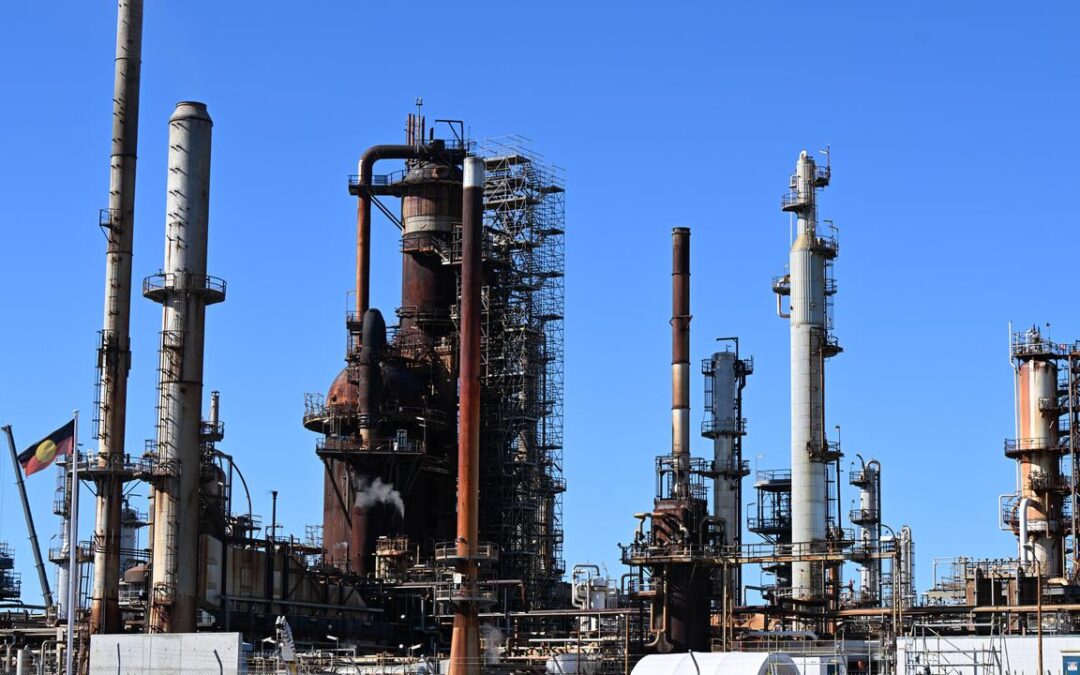 Santos lifts output, sales as first Barossa cargo loads