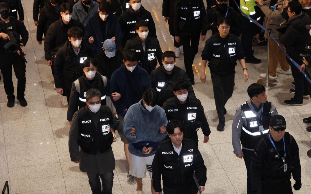 Dozens of S’Korean scammers repatriated from Cambodia