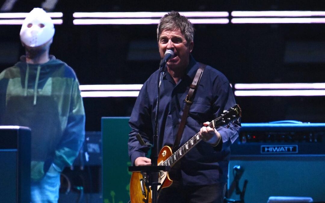 Super sales, pop giants get national economy rocking