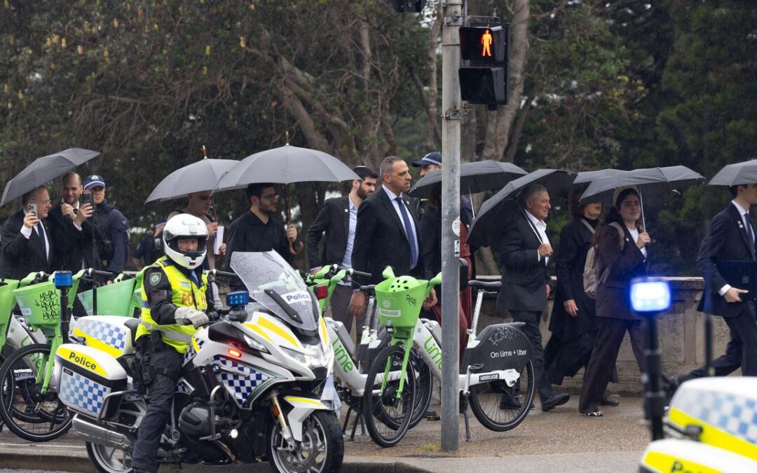 Police powers upheld but Israel protest continues