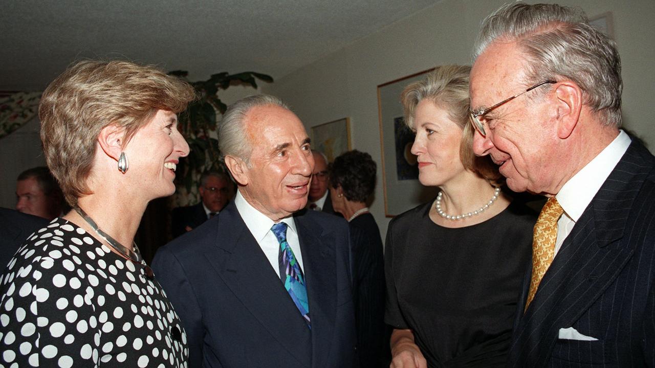 Shimon Peres, Christie Whitman and Anna and Rupert Murdoch