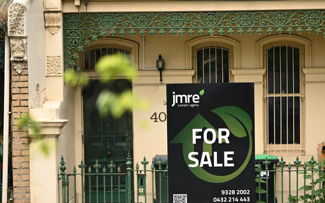 Property website’s listings fall, shares tumble