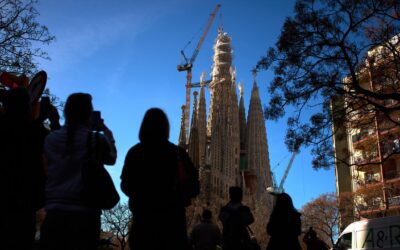 Barcelona’s Sagrada Familia reaches maximum height