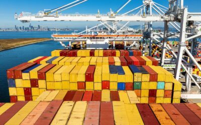 US economic growth slows sharply in the fourth quarter