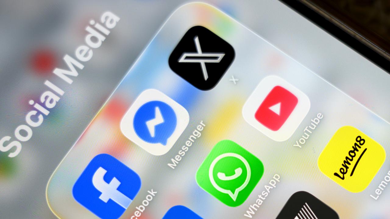 Generic image of social networking apps