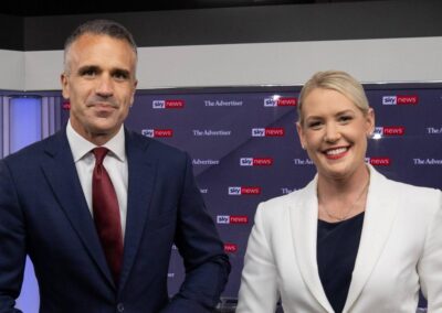 Historic election: parties race to secure second place