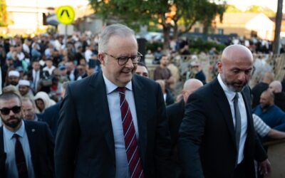 Albanese booed ahead of end-of-Ramadan celebrations