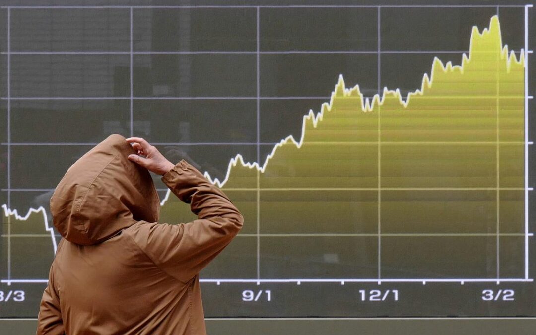 Asia stocks extend global rout as Iran war drags on