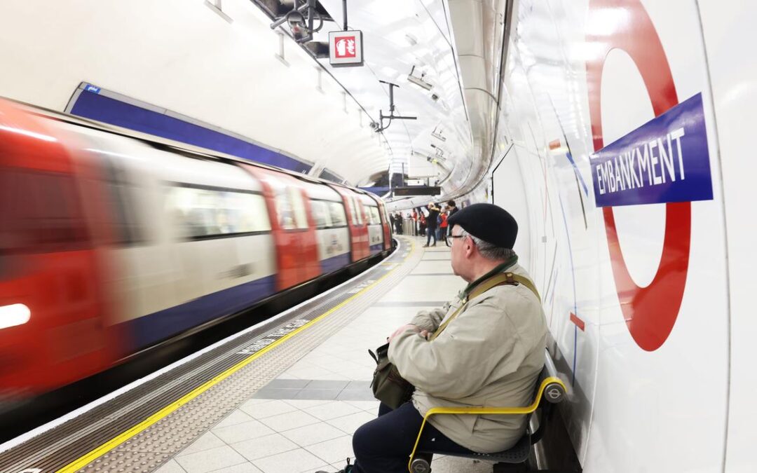London Tube drivers to begin strikes later in March