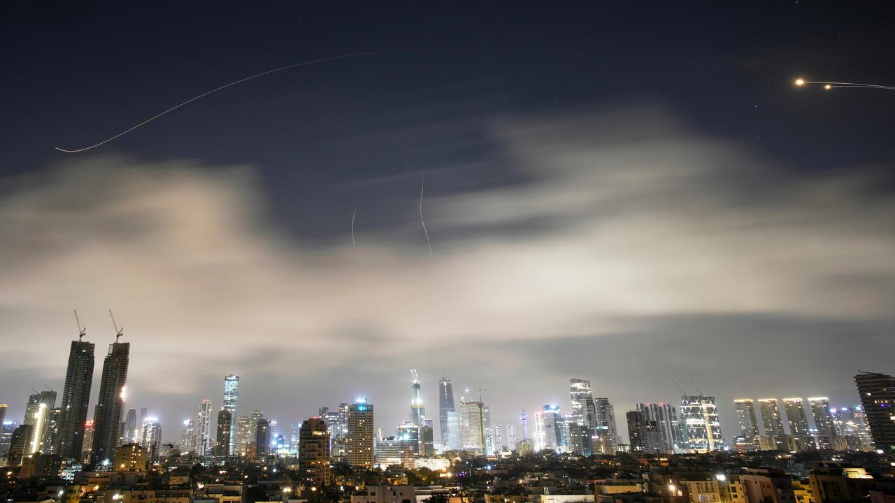 MIssiles over Tel Aviv