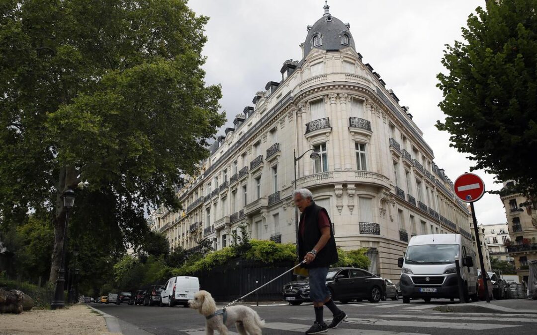 Rothschild bank raid in Epstein-linked probe into envoy