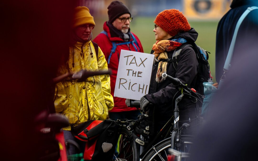 Time to make ’em pay! The big bludgers are the corporate tax dodgers