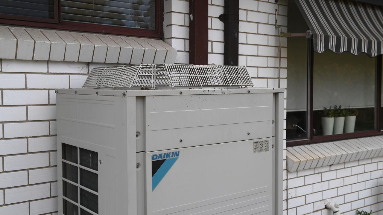 An air conditioning unit