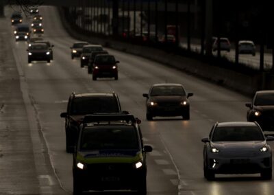 War puts world on road to higher prices, slower growth