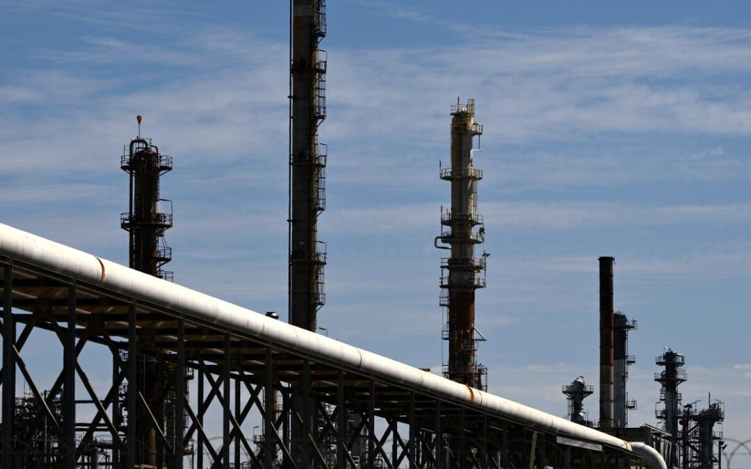 Cashed-up state mulls building its own fuel reserve