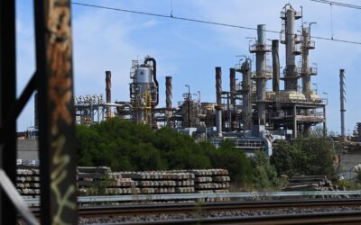 Gas exporters face grilling amid 25 per cent levy push