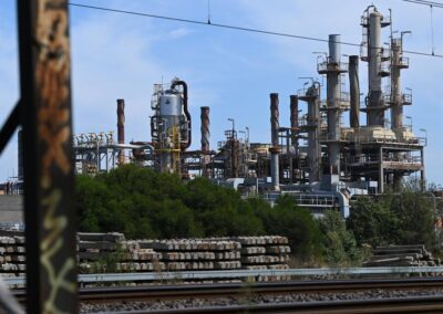 Gas exporters face grilling amid 25 per cent levy push