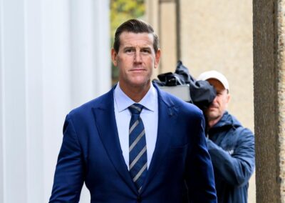 Accused war criminal Roberts-Smith vows to clear name