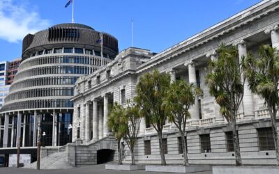Moody’s lowers NZ outlook to ‘negative’ on fiscal risks