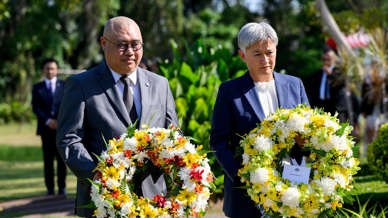Dato Nazmi and Penny Wong