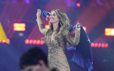 Goodrem sings for Australia in Eurovision final