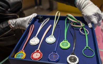 Police called over crowd frenzy at UK Swatch stores