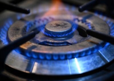 Details unveiled for plan to keep more gas at home