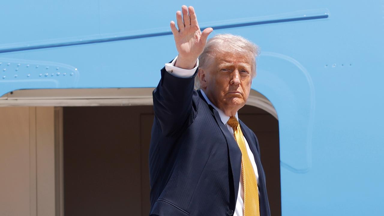 Trump hoping to seal trade deals in Beijing with Xi