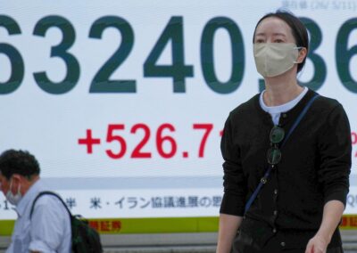 Asia shares fall as US yields hit one-year high