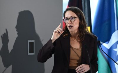 ‘Downside risks’: warning as state debt edges to $200b