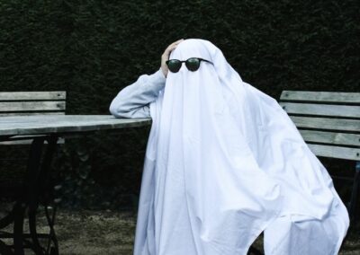 Scary alert! Like negative gearing? Buy shares!