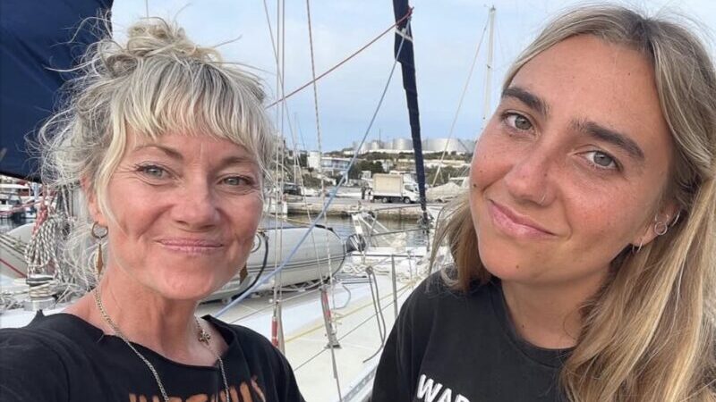 Juliet and Isla Lamont