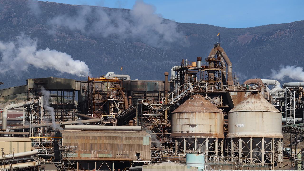 Funding lifeline saves smelters, more than 1000 jobs