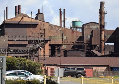 Cloud forms again over unique smelter and 200 jobs