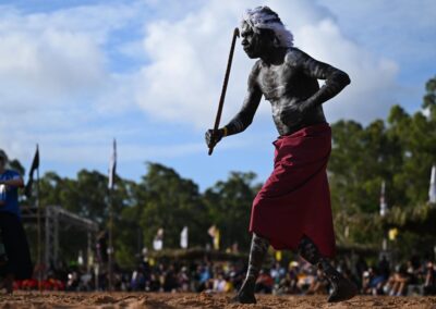Didgeridoo rumble as Garma Festival bursts into life