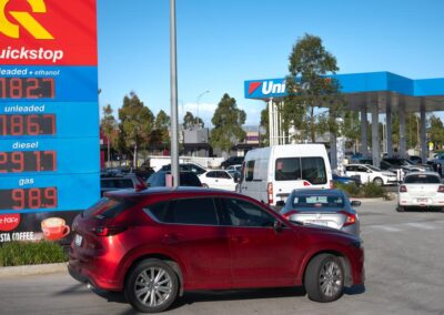 Economy caught between an oil shock and an AI boom
