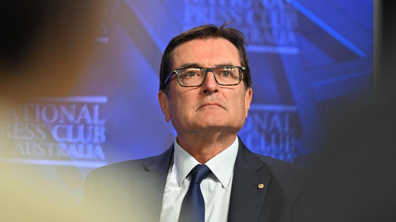 GREG COMBET PRESS CLUB