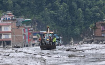 Number of Australians missing in Nepal floods rises