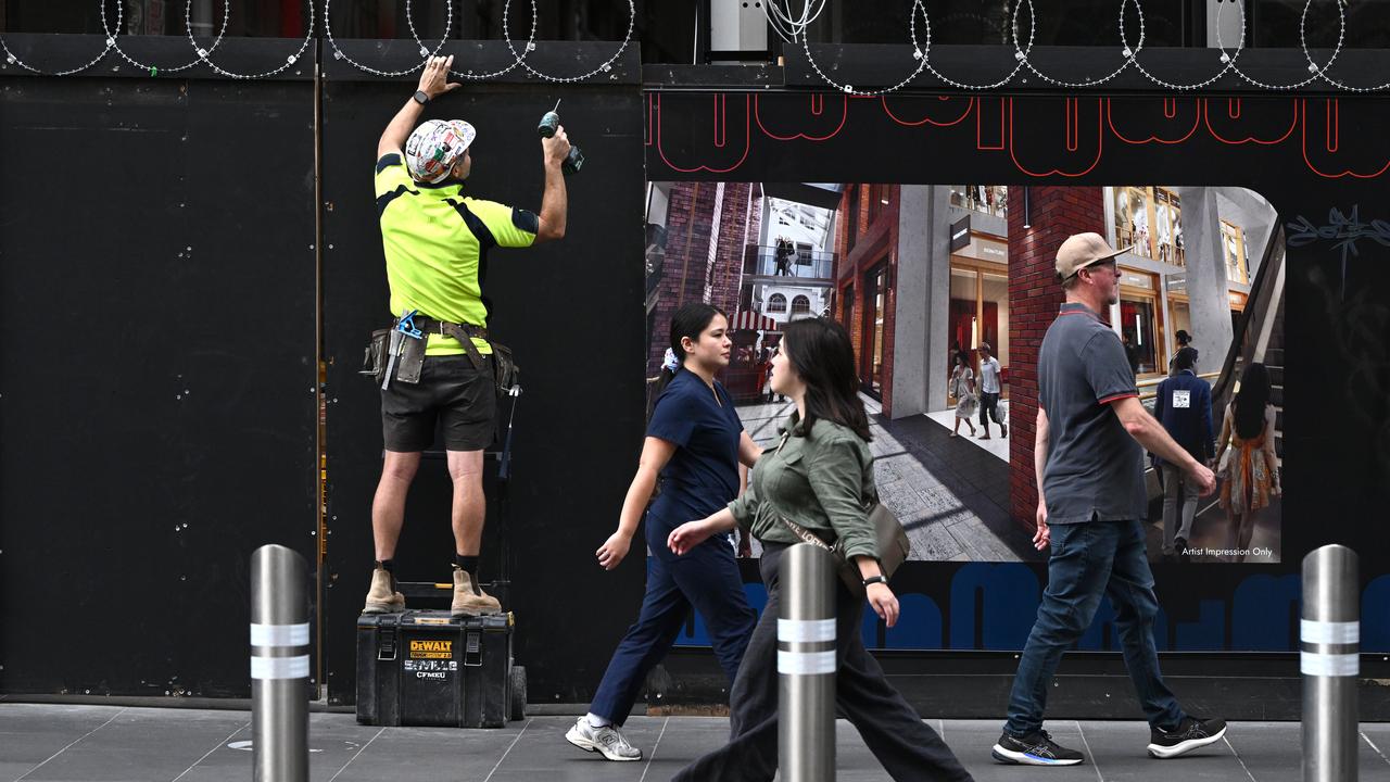 Workers in Melbourne (file)