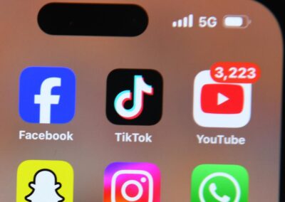 Social media opt-out mulled to stem harmful content