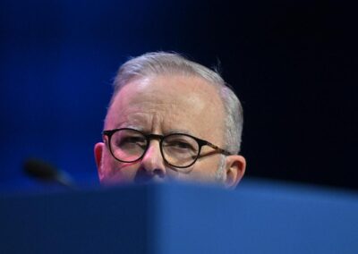 One Nation edges back in front in federal poll