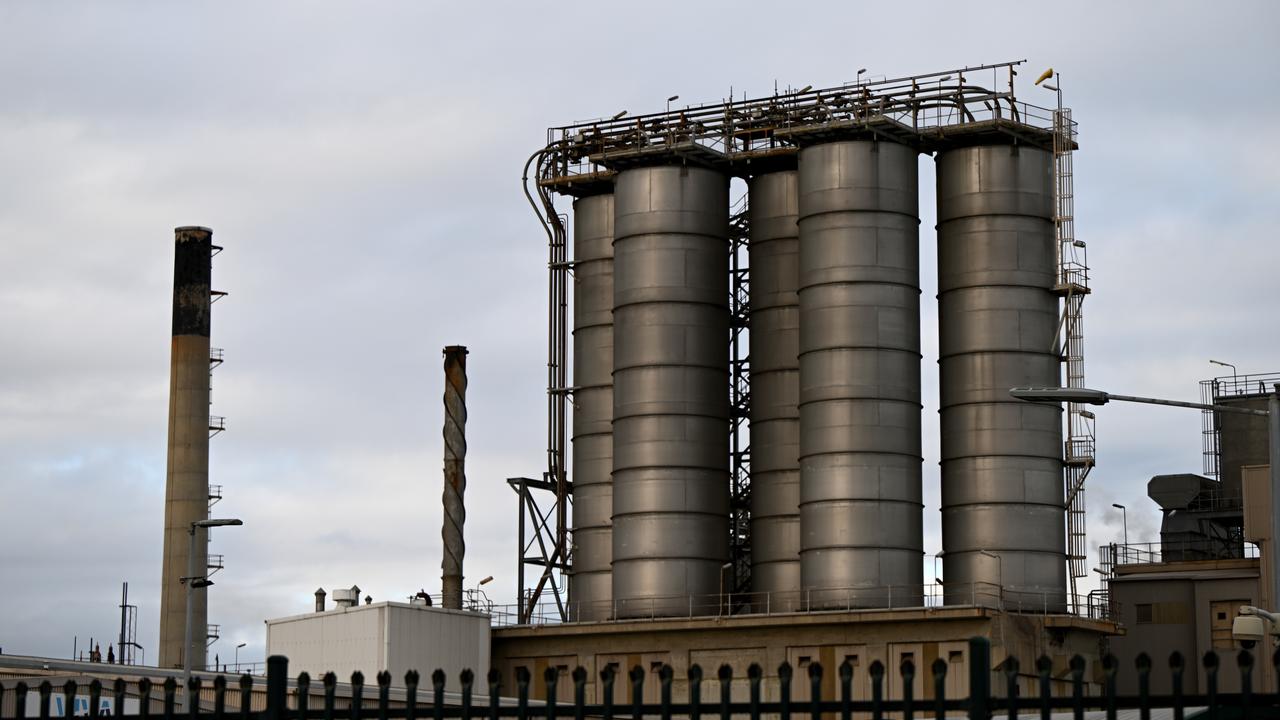 The Viva Energy Refinery in Corio (file image)