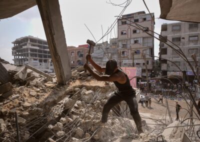 US envoy meets Hamas in push for a Gaza road map