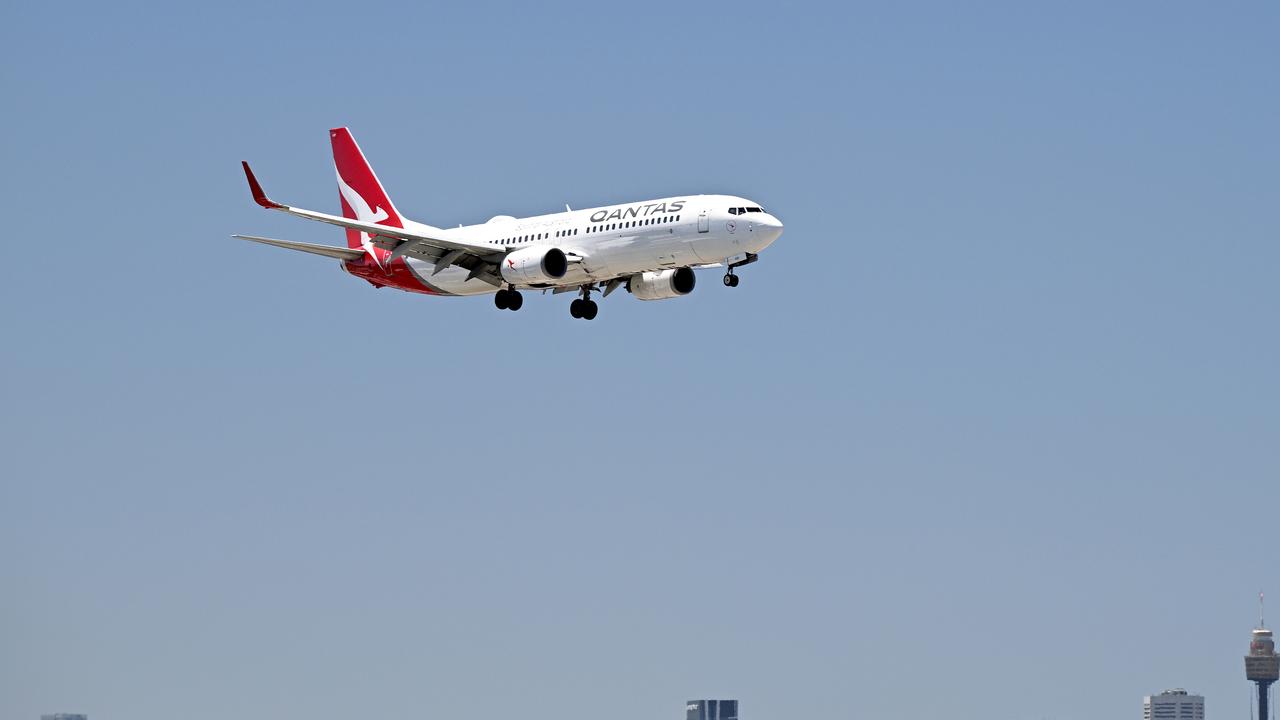 QANTAS STOCK