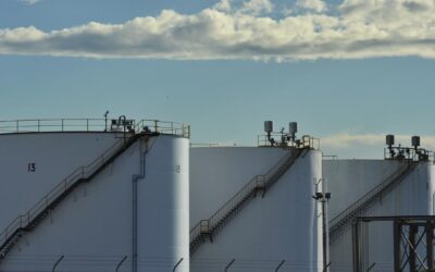 Oil rises above $100 a barrel for first time since July