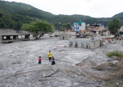 Australian aid boosted as Nepal flood rescue continues