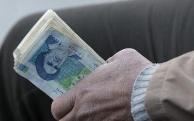 Iran’s currency hits new low, US talks ‘more serious’