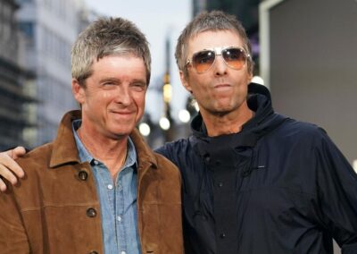 Oasis fans begin to receive 2027 tour ticket codes